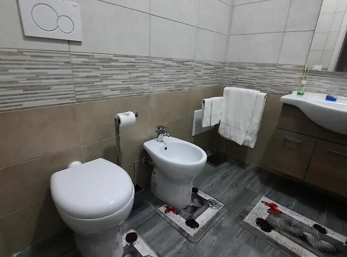 Cuore Di Toscana, 44 *